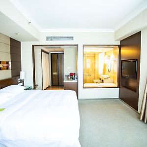 Executive Room Club lounge access Guest room 1 King